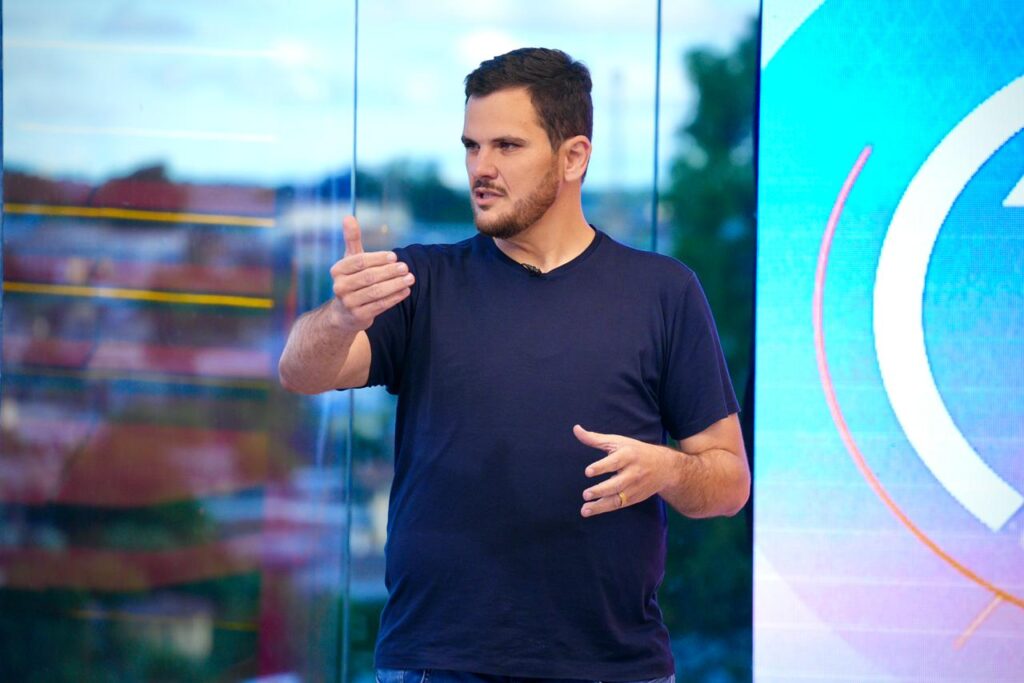 Prefeito Renato Junior Reforça Compromisso com uma Gestão Eficiente em Manaus