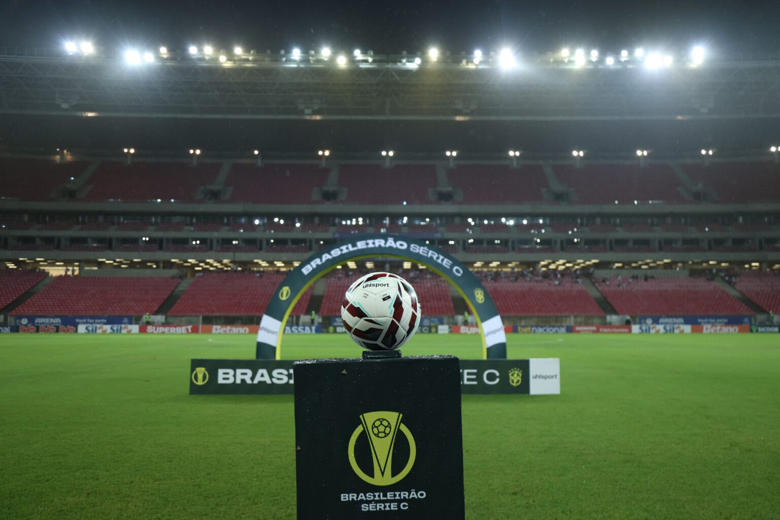 Santa Cruz x Amazonas: Onde Assistir ao Confronto e Escalações da Série C