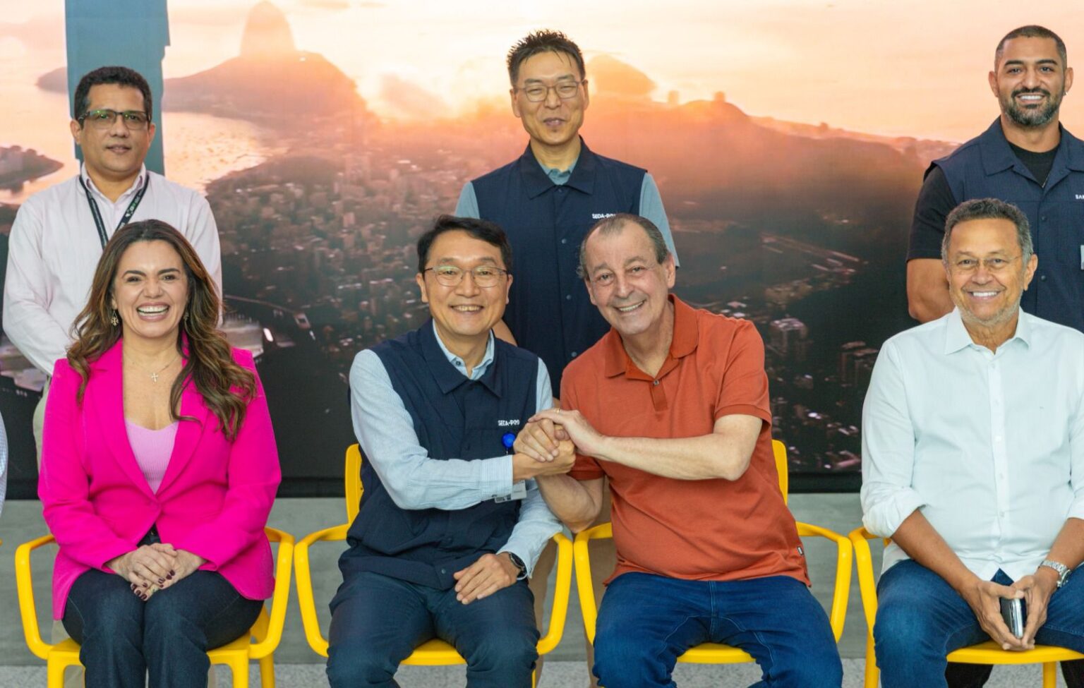 Senador Omar Aziz Realiza Visita à Fábrica da Samsung e Enfatiza Importância da ZFM na Geração de Empregos Senador Omar Aziz Realiza Visita à Fábrica da Samsung e Enfatiza Importância da ZFM na Geração de Em