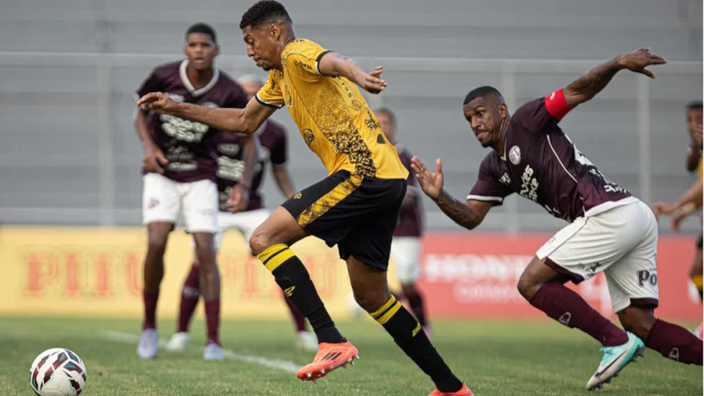 Amazonas FC sofre virada em casa e acumula terceira derrota seguida na Série C