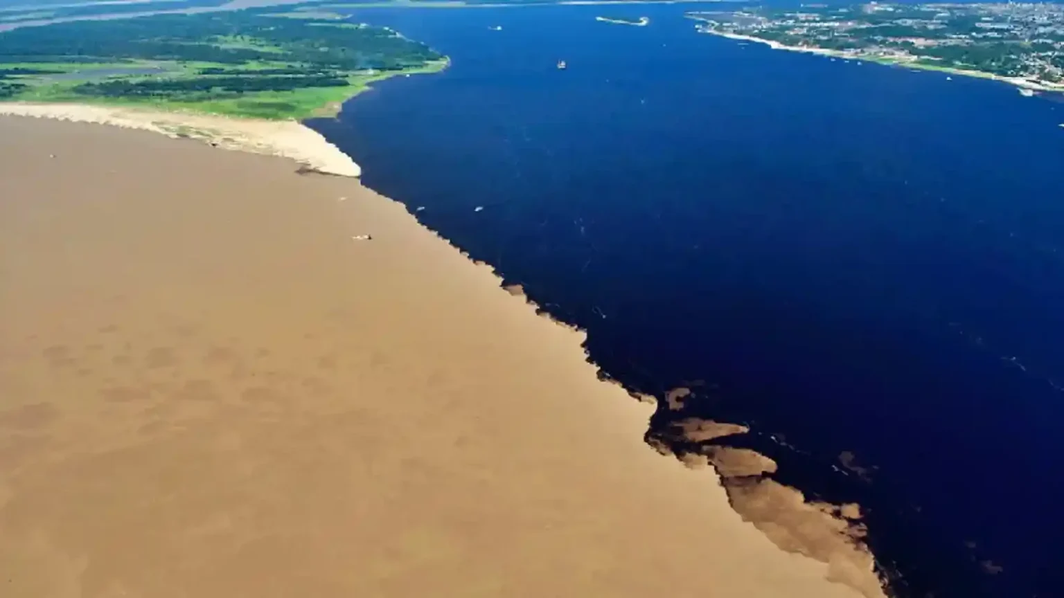 Como a Ciência e o Turismo Sustentável Revelam o Fascínio do Encontro das Águas em Manaus Como a Ciência e o Turismo Sustentável Revelam o Fascínio do Encontro das Águas em Manaus