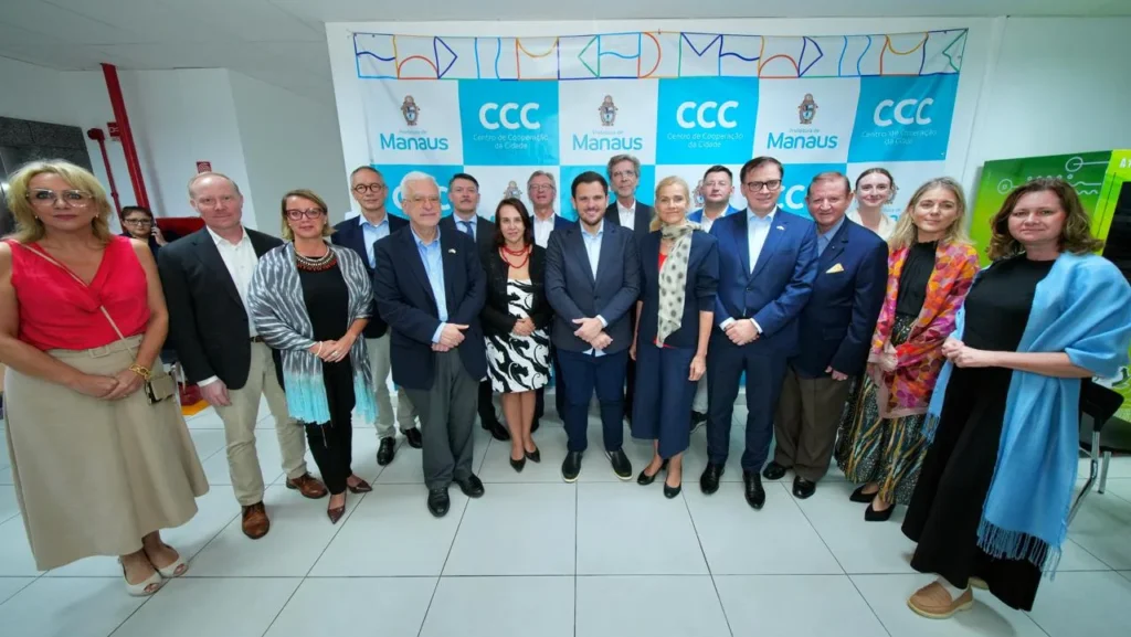 Prefeito Renato Junior fortalece parcerias estratégicas com embaixadores da União Europeia em Manaus
