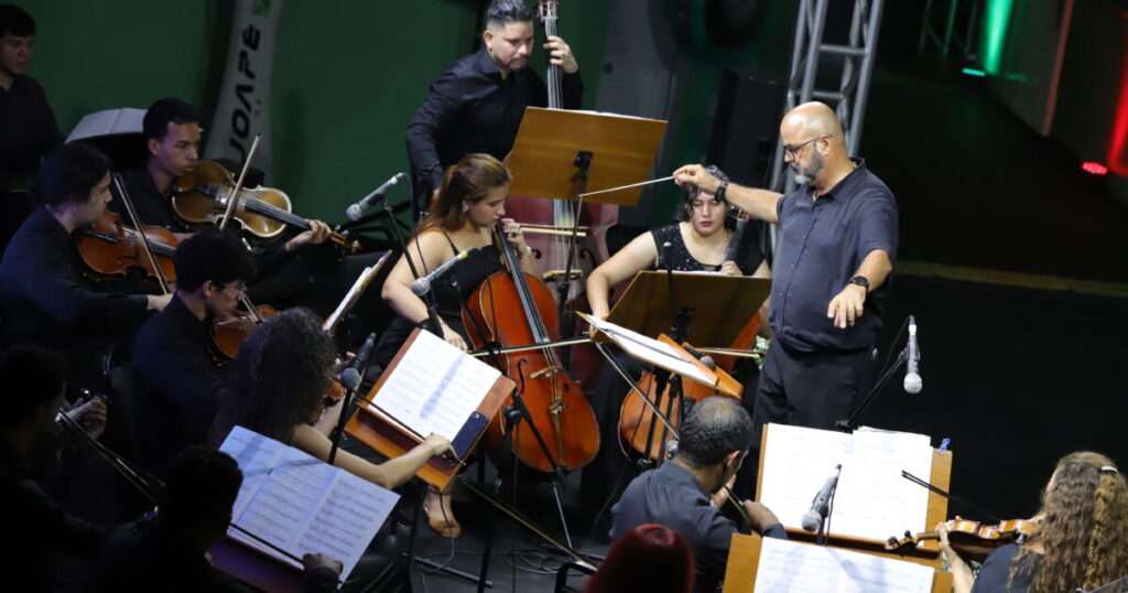 Concerto Gratuito em Manaus: Orquestra de Câmara Apresenta Ritmos Brasileiros