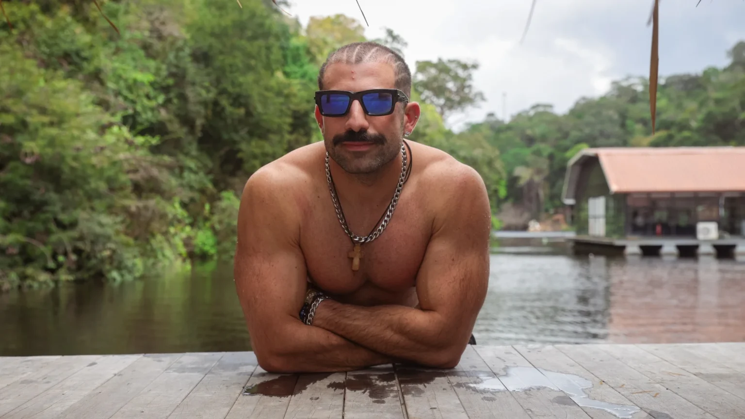 Kaysar Dadour no Amazonas: Ensaio e Imersão Cultural Inesquecível
