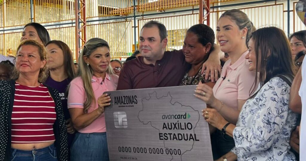 Manaus Celebra Dia das Mães com Entrega de Auxílio para Mulheres Chefes de Família