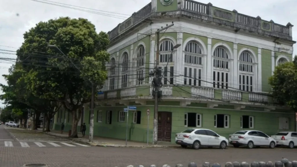 2ª Mostra Socioambiental de Cinema em Manaus reúne 29 filmes e debates no Teatro Gebes Medeiros 2ª Mostra Socioambiental de Cinema em Manaus reúne 29 filmes e debates no Teatro Gebes Medeiros