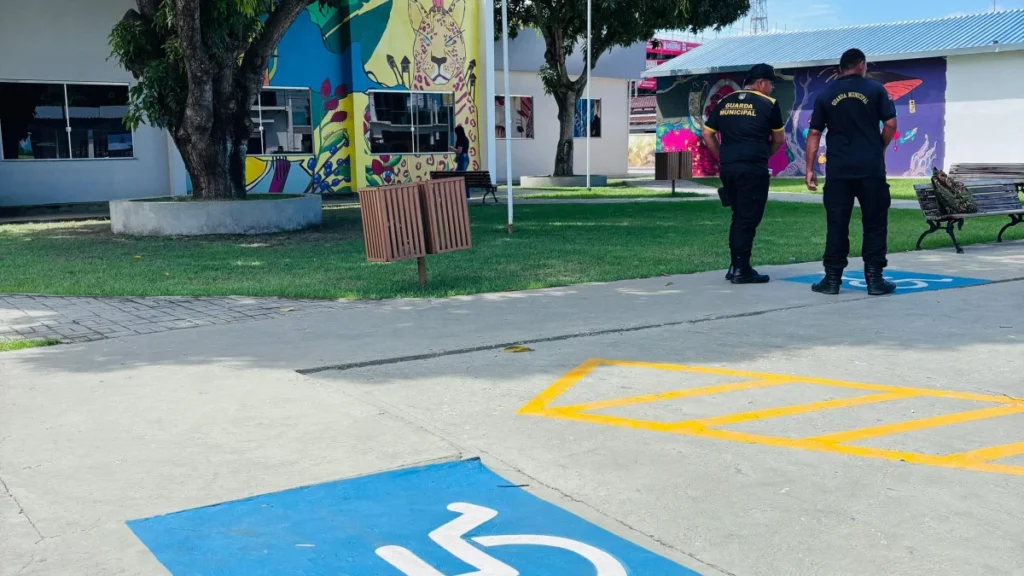 Parintins Investe em Inclusão e Acessibilidade para Festival com Infraestrutura Adaptada Parintins Investe em Inclusão e Acessibilidade para Festival com Infraestrutura Adaptada
