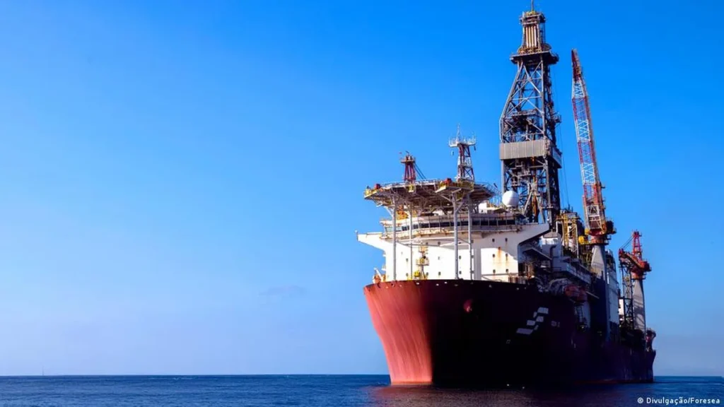 Vazamento na Foz do Amazonas Pode Atingir Costa do Amapá, Revela Relatório da Petrobras