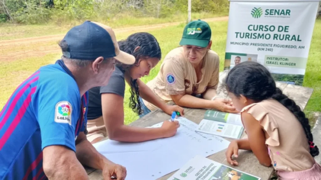 Senar Amazonas oferece 18 cursos de Formação Profissional Rural em maio para impulsionar o agro Senar Amazonas oferece 18 cursos de Formação Profissional Rural em maio para impulsionar o agro