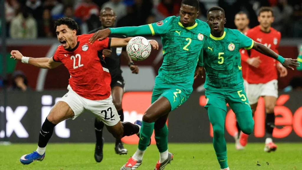 Filho de herói de 2002, Mamadou Sarr busca repetir façanha do Senegal contra França na Copa 2026 Filho de herói de 2002, Mamadou Sarr busca repetir façanha do Senegal contra França na Copa 2026