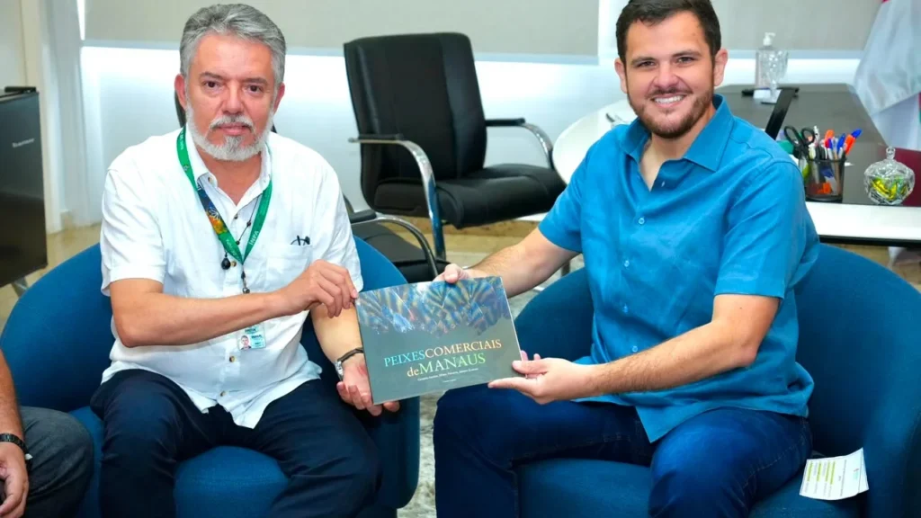 Prefeito Renato Junior firma parceria com Inpa para projetos ambientais e urbanos em Manaus