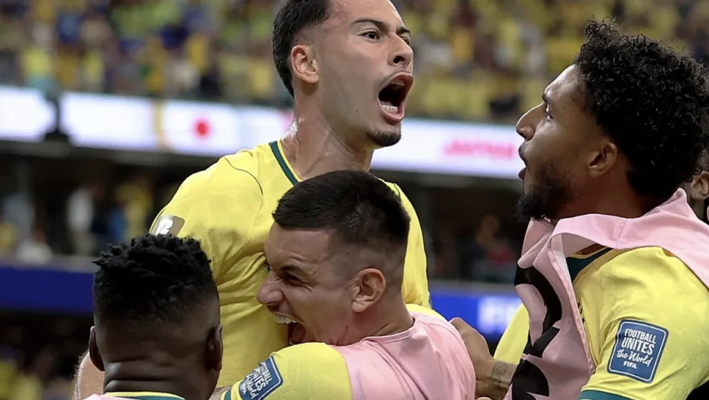 Brasil vence Japão e avança às oitavas da Copa do Mundo 2026 com gol nos acréscimos