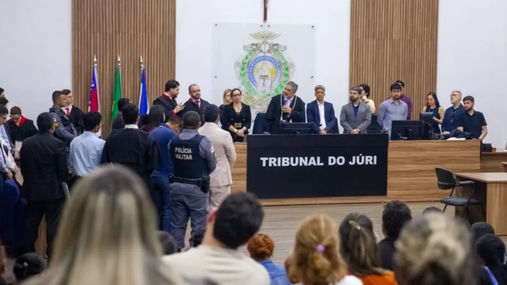 Caso Débora: Justiça condena réus a mais de 63 anos após cinco dias de julgamento em Manaus
