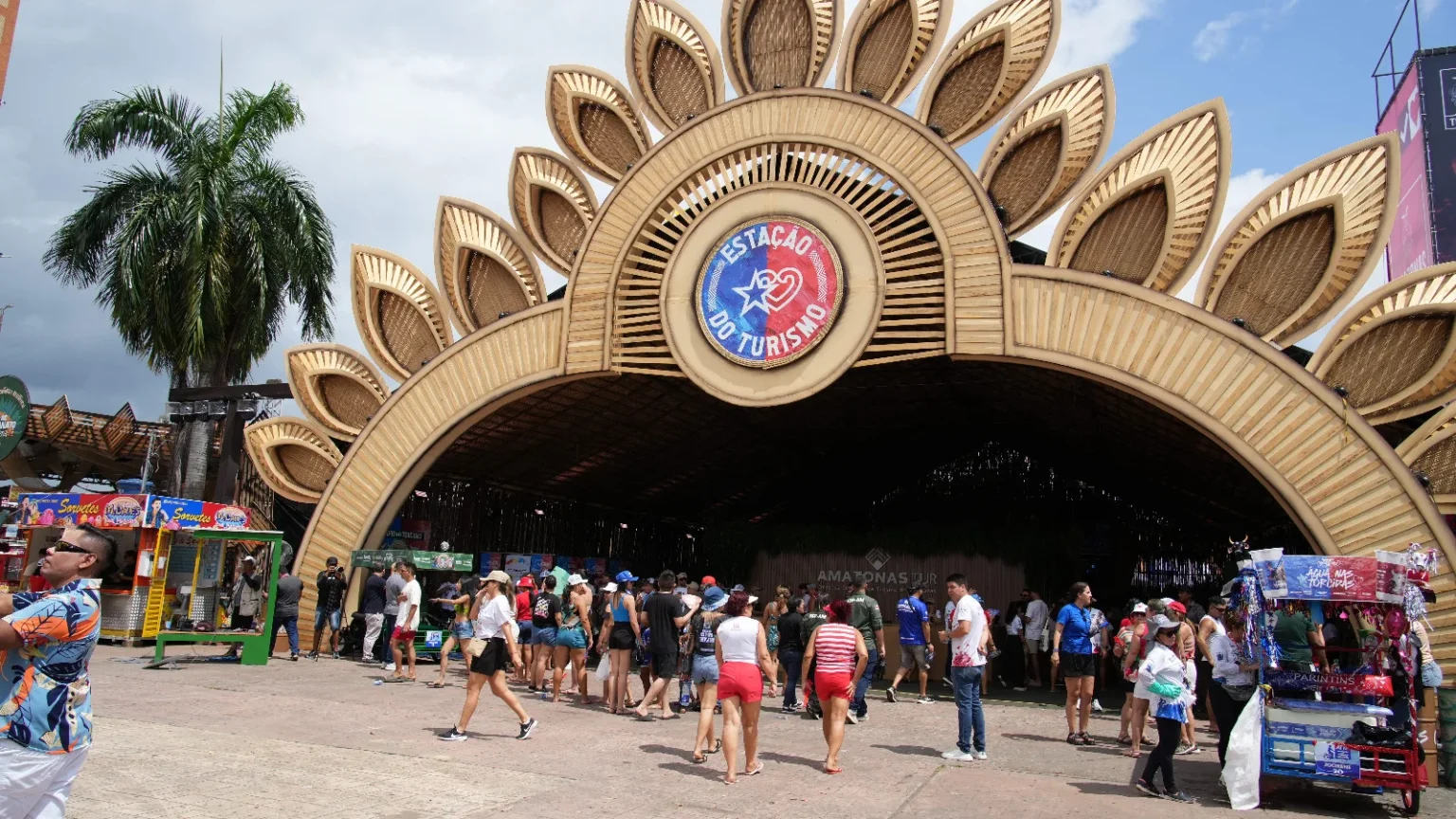 Defensoria Pública terá plantão especial no Festival de Parintins para proteger direitos dos visitan
