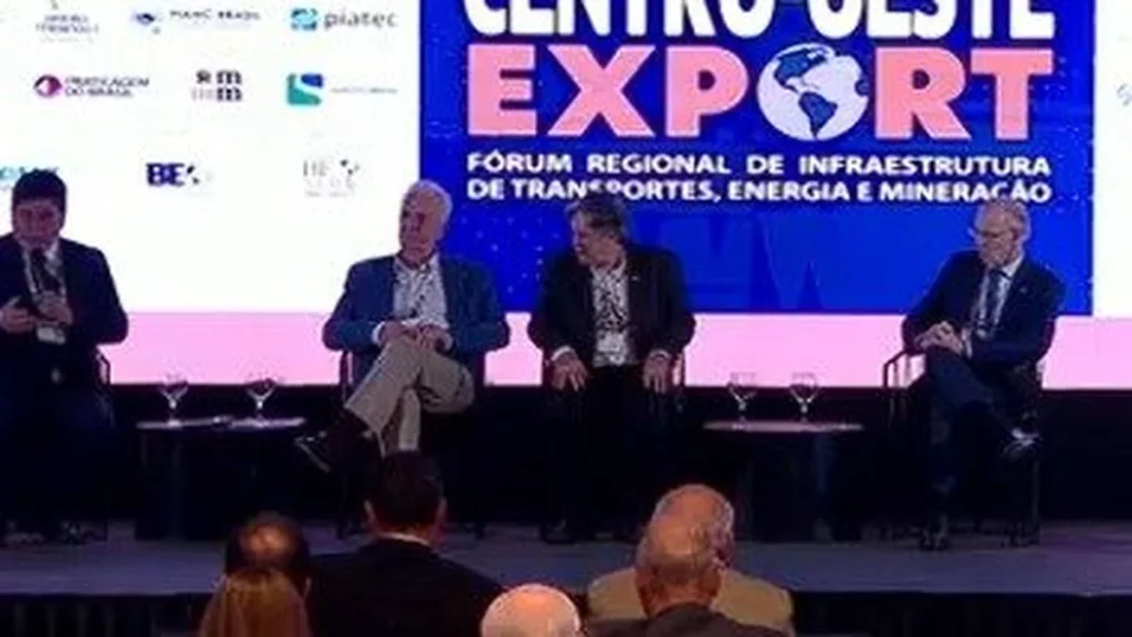 Estudos Avaliam Ampliação do Calado da Barra Norte para Navegação no Rio Amazonas Estudos Avaliam Ampliação do Calado da Barra Norte para Navegação no Rio Amazonas