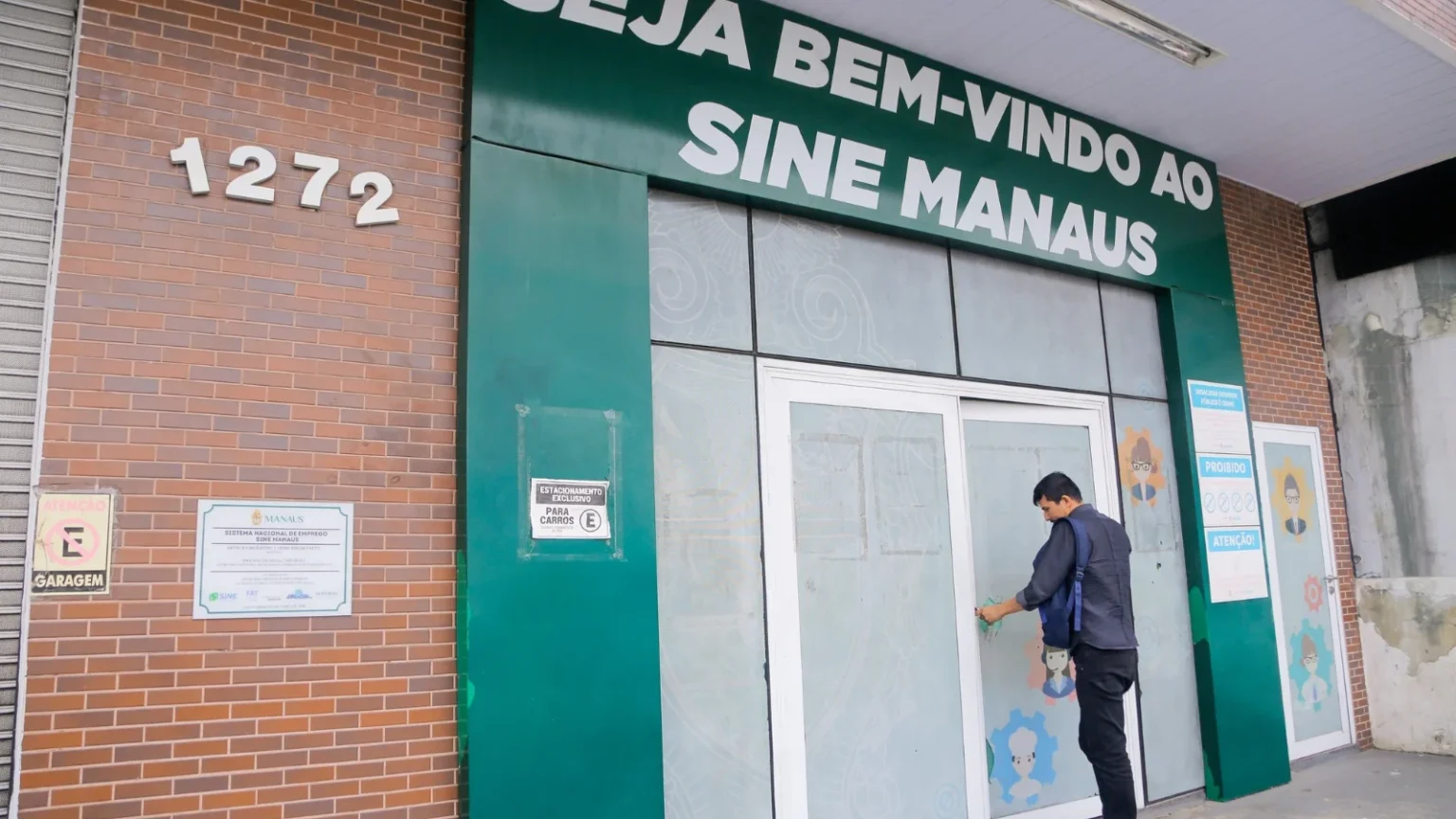 Prefeito Renato Junior anuncia concurso para auditor fiscal com salário inicial de R$ 27 mil Prefeito Renato Junior anuncia concurso para auditor fiscal com salário inicial de R$ 27 mil