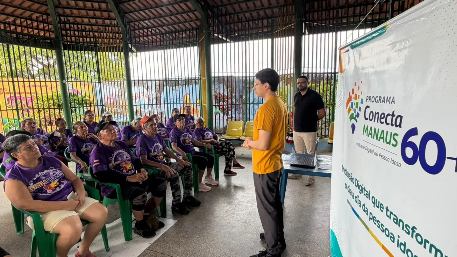 Prefeitura de Manaus intensifica combate a golpes digitais entre idosos na zona Norte