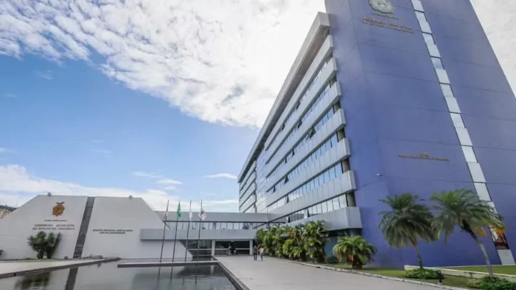Projeto Institui Política Estadual sobre Drogas no Amazonas com Diretrizes Inovadoras Projeto Institui Política Estadual sobre Drogas no Amazonas com Diretrizes Inovadoras