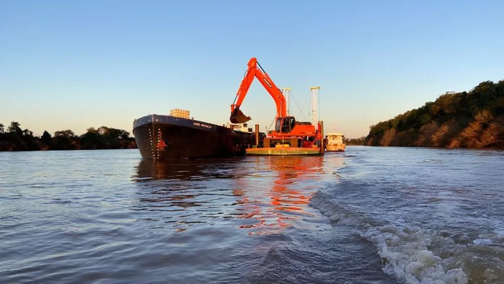 MPF exige suspensão imediata da dragagem no Rio Amazonas em Juruti e alerta para danos ambientais MPF exige suspensão imediata da dragagem no Rio Amazonas em Juruti e alerta para danos ambientais