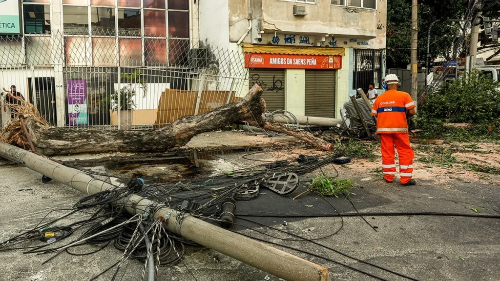 Vendaval no Sudeste revela fragilidade urbana diante do clima extremo