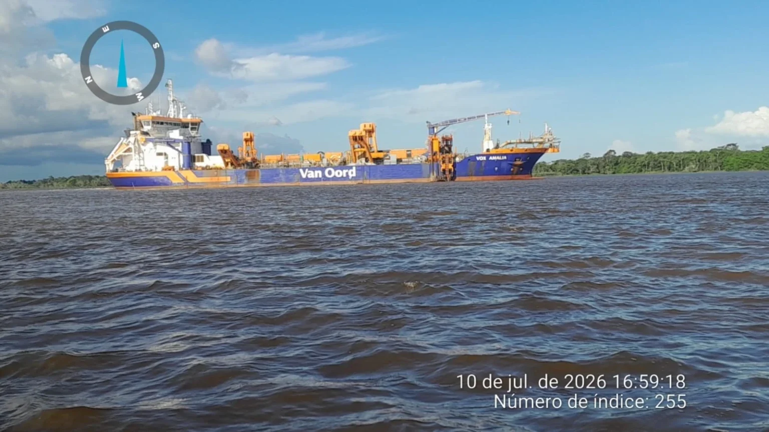 Peixes Mortos Aparecem Após Dragagem no Rio Amazonas em Juruti Peixes Mortos Aparecem Após Dragagem no Rio Amazonas em Juruti