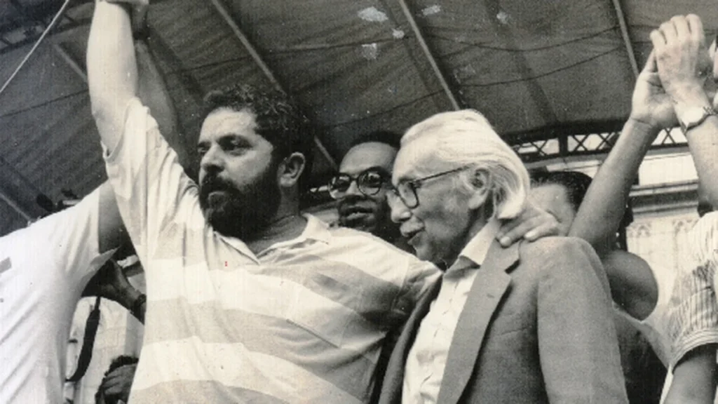 Lula reconhece conselho decisivo de João Amazonas na virada política de 1989 Lula reconhece conselho decisivo de João Amazonas na virada política de 1989